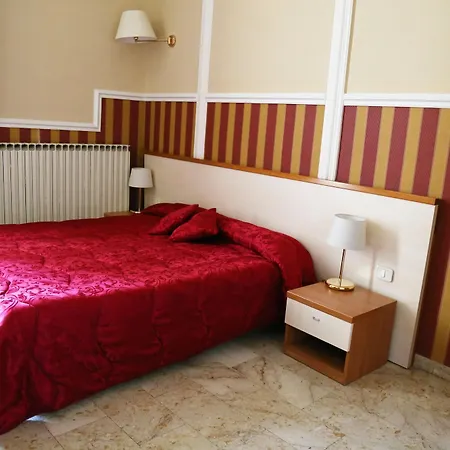 Nuovo Regina Margherita Hotel Katania